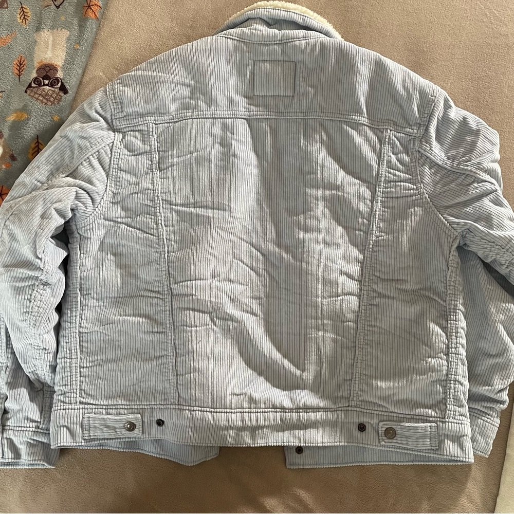 Levi’s Women’s Ex-Boyfriend Light Blue Corduroy Sherpa Trucker Jacket Size L - Picture 6 of 8